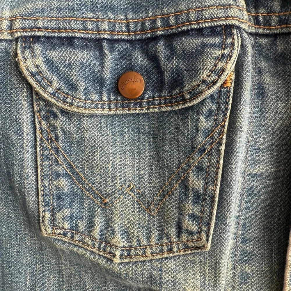Wrangler VTG Made in USA Black Label Hand Embroidered Hippie Trucker Jacket M‎ - Picture 10 of 14